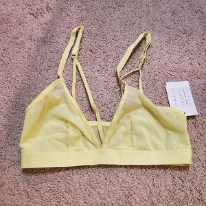 🎯 Auden unlined yellow Bralette size xs